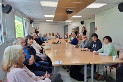 Photos des participants à la matinée du 19 mai 2026 à la MDA, organisée par le Comité départemental d'accès aux droits et l'association Alpes Regards 05. - Agrandir l'image, fenêtre modale